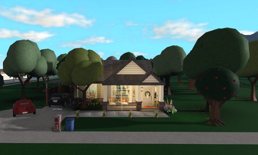 Homes available from Bloxburg Builds